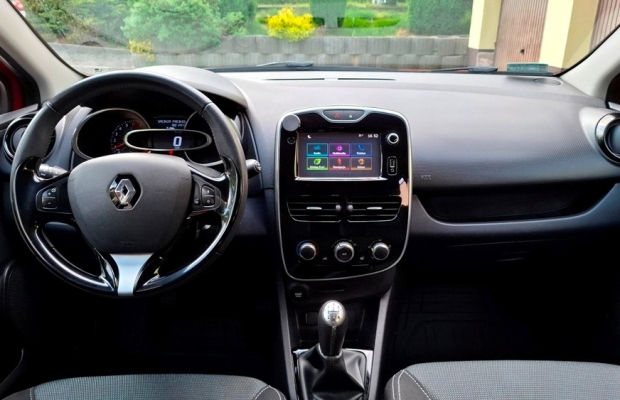 RENAULT CLIO IV SALONOWY 74.950km! Piękny Kolor FLAME RED Serwisowany Bardzo Zadbany - Zdjęcie 8