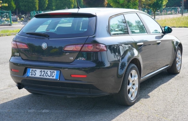 Alfa Romeo 159 1.9 JTD 150 KM. 2008 r z Włoch ZERO KOROZJI niski przebieg 200 tys. km. - Zdjęcie 5