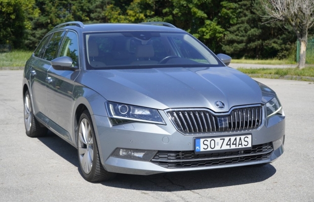 Skoda Superb III 2.0 TDI 190 KM. 4X4 automat 2017 r nawi skóra klimatronik radar faktura Vat marża - Zdjęcie 5