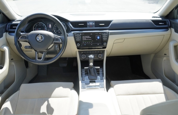 Skoda Superb III 2.0 TDI 190 KM. 4X4 automat 2017 r nawi skóra klimatronik radar faktura Vat marża - Zdjęcie 7