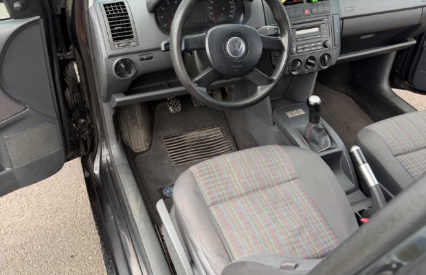 Sprzedam Volkswagen Polo 1.2 - Zdjęcie 6