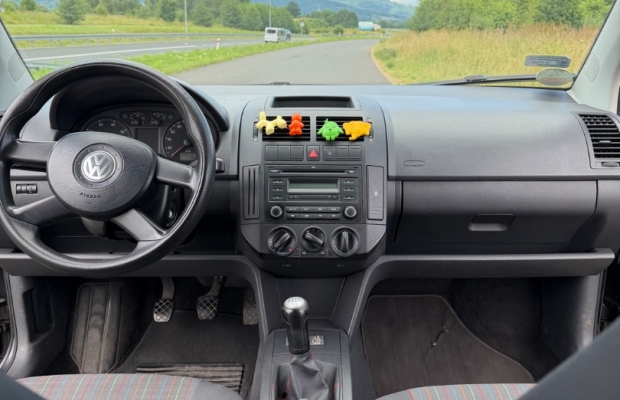 Sprzedam Volkswagen Polo 1.2 - Zdjęcie 2