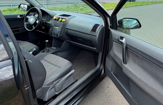 Sprzedam Volkswagen Polo 1.2 - Zdjęcie 3