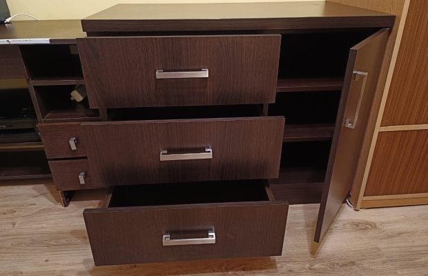 sprzedam komodę 100 x 58 x 80 - Zdjęcie 3