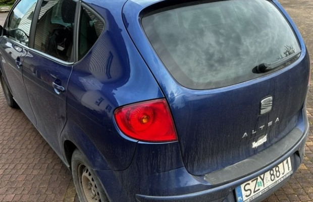 Sprzedam Seata Altea - Zdjęcie 3
