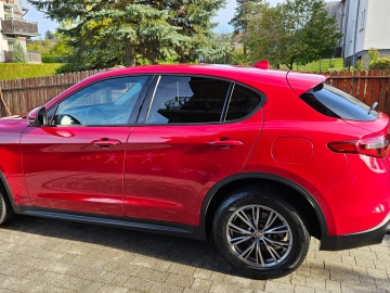 Zdjęcie: Alfa Romeo Stelvio Alfa Romeo Stelvio – rodzinny SUV z charakterem