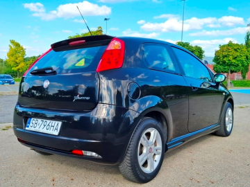 Zdjęcie: Fiat Grande Punto Benzyna 1.4 ENERGY DYNAMIC Kupiony w Polskim Salonie Serwisowany
