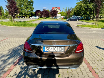 Zdjęcie: Mercedes-Benz C klasa / W205 / C180 / Automat z polskiego salonu - garażowany