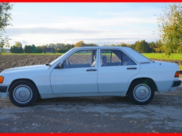 Zdjęcie: Mercedes 190 1.8 benzyna 109KM przebieg 194 tys km 1990r lub zamiana
