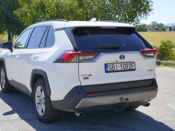 Zdjęcie: Toyota Rav 4 2.5 Hybryda 222KM Automat 2019r 100% oryginał ZOSTAW SWÓJ W ROZLICZENIU