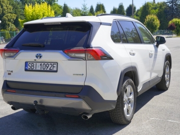 Zdjęcie: Toyota Rav 4 2.5 Hybryda 222KM Automat 2019r 100% oryginał ZOSTAW SWÓJ W ROZLICZENIU