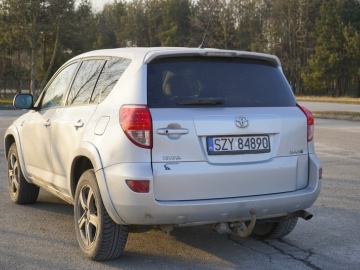 Zdjęcie: Toyota RAV 4 III 2.2 Diesel 177 KM. 2006 r skóra tempomat hak
