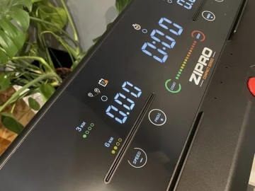 Zdjęcie: Bieżnia elektryczna Zipro Pacto – wynajem z dostawą Kraków i okolice