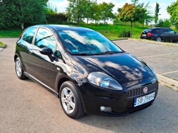 Zdjęcie: Fiat Grande Punto Benzyna 1.4 ENERGY DYNAMIC Kupiony w Polskim Salonie Serwisowany