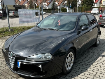 Zdjęcie: Sprzedam Alfa Romeo 147 1.6 benzyna TS