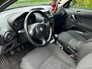 Zdjęcie: Sprzedam Alfa Romeo 147 1.6 benzyna TS
