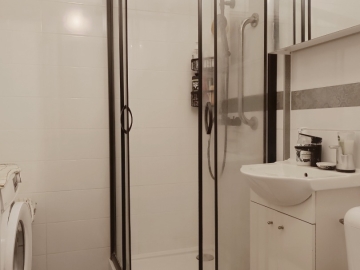 Zdjęcie: Sprzedam dwupokojowe mieszkanie