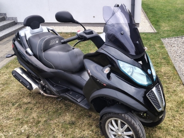 Zdjęcie: Piaggio MP3 500 zm3 - kategoria prawa jazdy B