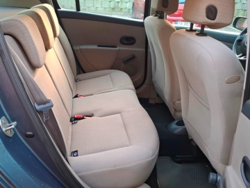 Zdjęcie: Renault Clio III Expression 1.2 16V 75KM Benzyna Klimatyzacja 5 drzwi Serwisowany Bardzo Ładny Kolor