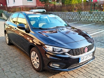 Zdjęcie: Fiat Tipo SALONOWY Klimatronic Parktronic Czarny Metalik Serwisowany Bezwypadkowy