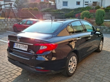 Zdjęcie: Fiat Tipo SALONOWY Klimatronic Parktronic Czarny Metalik Serwisowany Bezwypadkowy