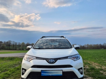 Zdjęcie: Elegancka Toyota RAV 4 HYBRYD 4*4 na sprzedaż