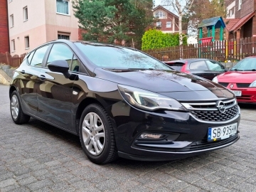 Zdjęcie: OPEL ASTRA K SALONOWY Bezwypadkowy Serwisowany 1.4 Turbo Klimatronic Parktronic