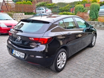 Zdjęcie: OPEL ASTRA K SALONOWY Bezwypadkowy Serwisowany 1.4 Turbo Klimatronic Parktronic