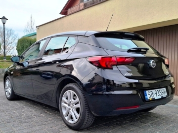 Zdjęcie: OPEL ASTRA K SALONOWY Bezwypadkowy Serwisowany 1.4 Turbo Klimatronic Parktronic
