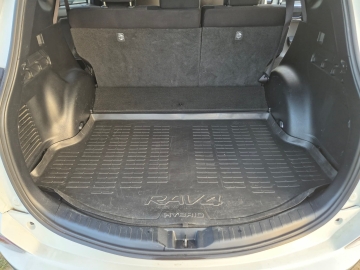 Zdjęcie: Elegancka Toyota RAV 4 HYBRYD 4*4 na sprzedaż