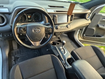 Zdjęcie: Elegancka Toyota RAV 4 HYBRYD 4*4 na sprzedaż