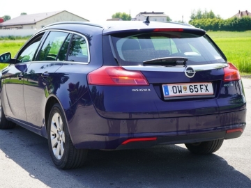Zdjęcie: Opel Insignia 2.0 CDTI 130 KM. 2010 r nawigacja tempomat ksenony