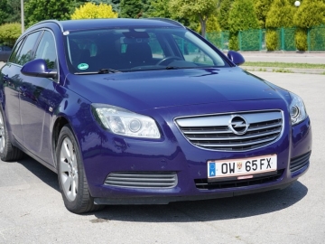 Zdjęcie: Opel Insignia 2.0 CDTI 130 KM. 2010 r nawigacja tempomat ksenony