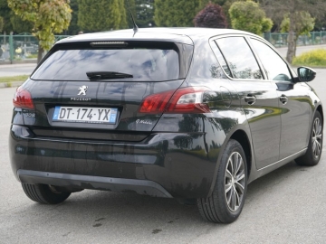 Zdjęcie: Peugeot 308 1.2 110 KM benzyna 2015 r przebieg 105 tys. km nawi tempomat