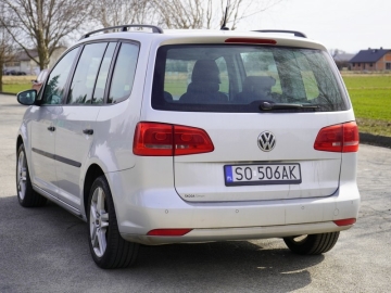 Zdjęcie: VW Touran 1.6 TDI 105 KM. Automat 2015 r oryginalny lakier