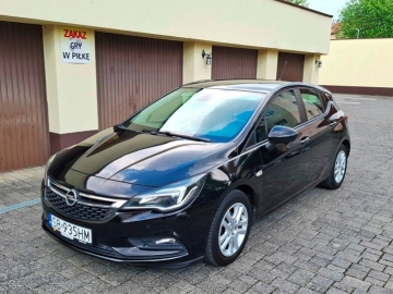 Zdjęcie: OPEL ASTRA K SALONOWY Bezwypadkowy Serwisowany 1.4 Turbo Klimatronic Parktronic
