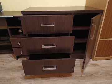 Zdjęcie: sprzedam komodę 100 x 58 x 80