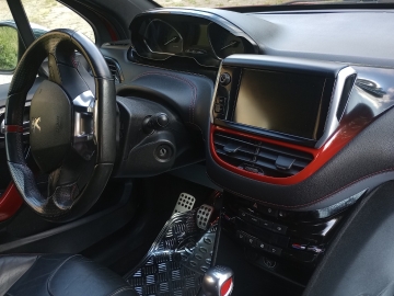 Zdjęcie: Peugeot 208 GTI 200 KM 2014 r.